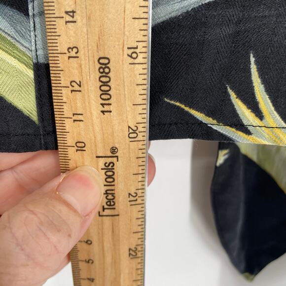 Banana Bay Top Women’s Medium Silk Knot Tie Front Tropical Palm Print Resortwear - Picture 4 of 6